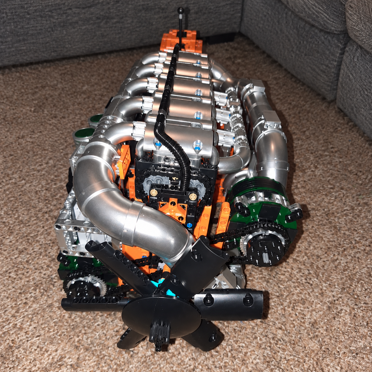 Truck Engine & Transmission · 3,236 pcs